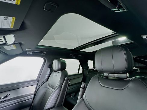 Used 2025 Land Rover Range Rover Sport Dynamic SE image 23