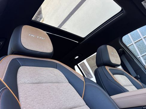 New 2026 Chevrolet Equinox ACTIV w/ Convenience Package III image 22