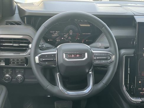 New 2026 GMC Yukon Elevation image 10