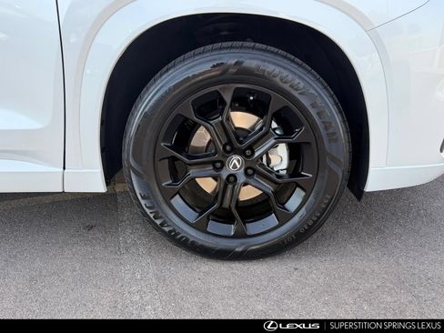 Used 2025 Lexus TX 350 FWD image 11