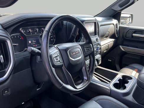 Used 2021 GMC Sierra 1500 AT4 w/ AT4 Preferred Package AWD/4WD image 18