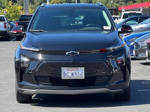 Used 2023 Chevrolet Bolt EUV Premier w/ Sun & Sound Package FWD image 10