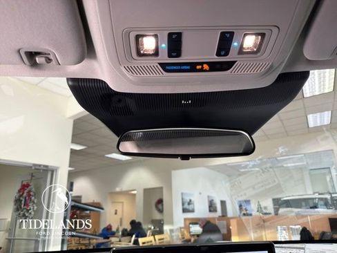 New 2026 Ford Explorer Active w/ Active Comfort Package image 20