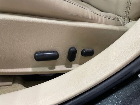 Used 2012 Ford Fusion SEL image 12