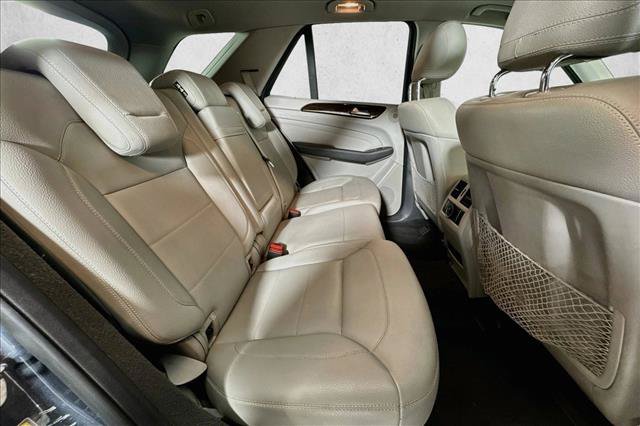 Used 2012 Mercedes-Benz ML 350 BlueTEC 4MATIC image 26