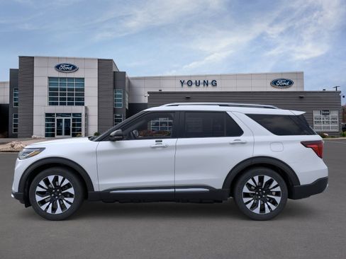 New 2026 Ford Explorer Platinum w/ LUX Leather Package AWD/4WD image 3