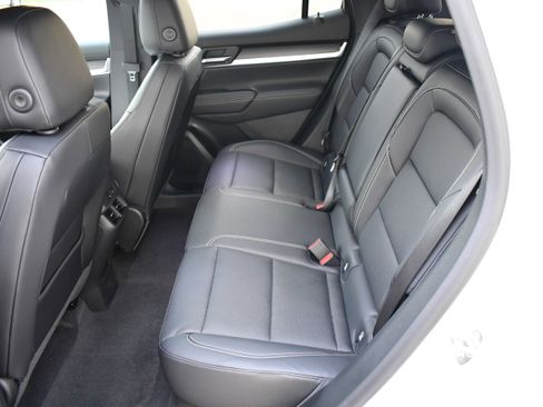 New 2026 GMC Terrain Elevation w/ Elevation Premium Package image 19