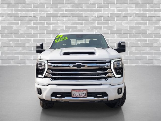 Certified 2024 Chevrolet Silverado 2500 High Country w/ High Country Premium Package AWD/4WD image 2