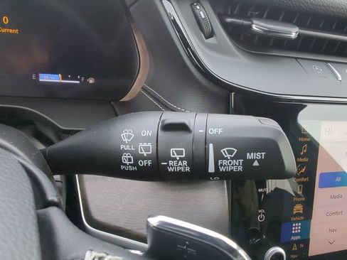 New 2026 Jeep Grand Cherokee Altitude AWD/4WD image 32