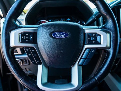 Used 2022 Ford F250 Lariat w/ Tremor Off-Road Package AWD/4WD image 16