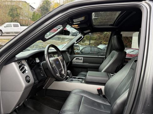 Used 2016 Ford Expedition Limited w/ Equipment Group 301A image 14