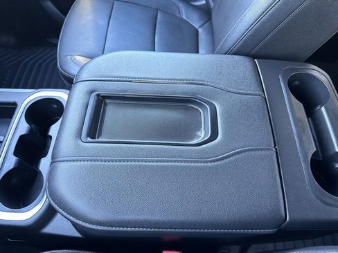 Used 2021 Chevrolet Silverado 2500 LTZ w/ LTZ Convenience Package image 28