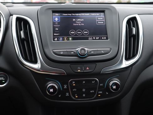 Used 2024 Chevrolet Equinox LT w/ LPO, Floor Liner Package image 18