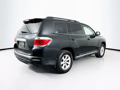 Used 2013 Toyota Highlander Plus image 9