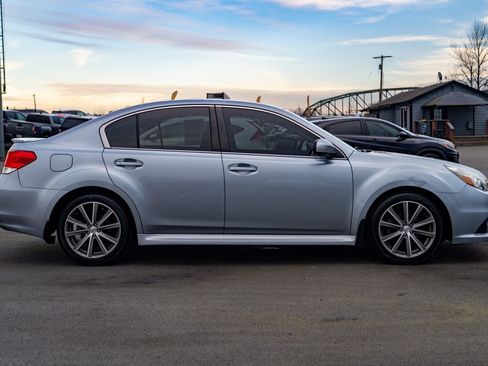 Used 2013 Subaru Legacy 2.5i Sport w/ Popular Pkg 2 image 7