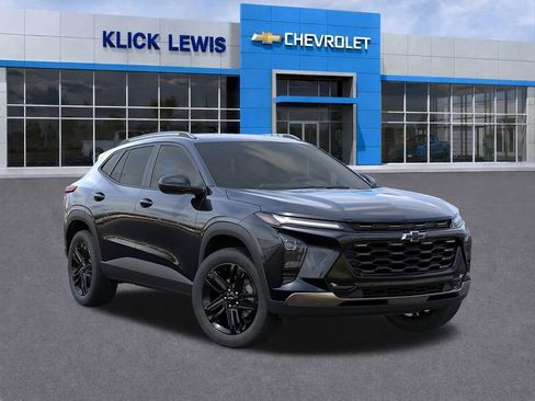New 2026 Chevrolet Trax ACTIV w/ Driver Confidence Package FWD image 7