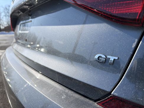 Used 2018 Volkswagen Passat 3.6 image 32