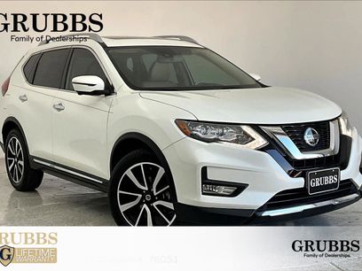 Used 2019 Nissan Rogue SL w/ Premium Package