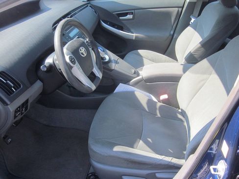 Used 2010 Toyota Prius Three FWD image 10