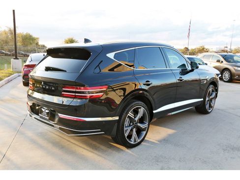 Used 2025 Genesis GV80 3.5T Prestige image 8