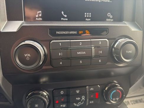 Used 2019 Ford F350 XLT w/ XLT Premium Package AWD/4WD image 23