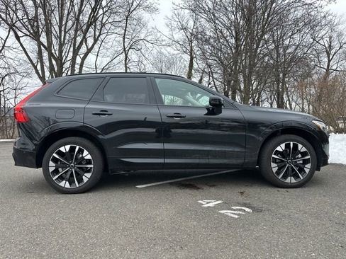 New 2026 Volvo XC60 B5 Plus w/ Protection Package Premier image 8