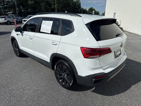 Used 2022 Volkswagen Taos S FWD image 5