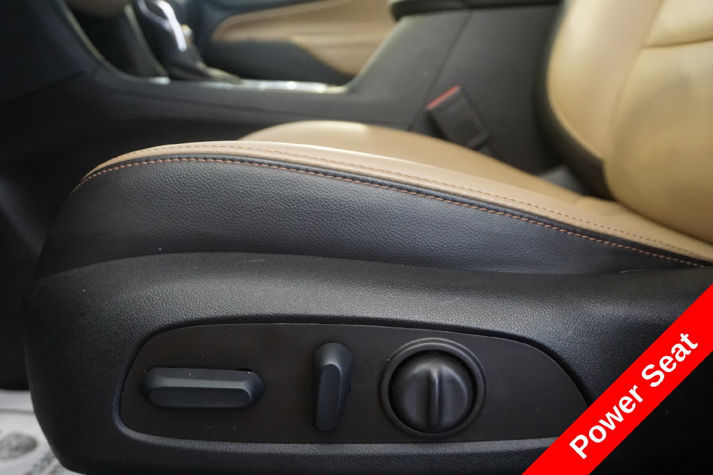 Used 2022 Chevrolet Equinox Premier AWD/4WD image 6