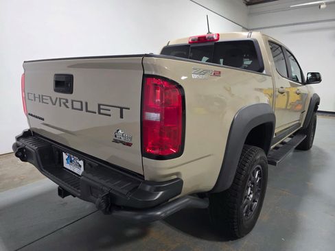 Used 2022 Chevrolet Colorado ZR2 w/ Colorado ZR2 Bison Edition AWD/4WD image 7