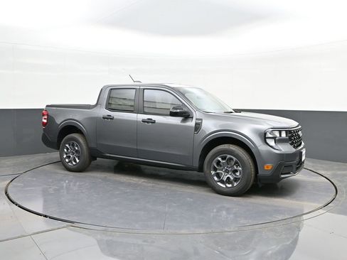 New 2025 Ford Maverick XLT w/ XLT Luxury Package image 17
