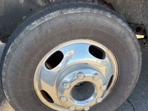 Used 2019 Ford F350 Lariat w/ Lariat Value Package image 14