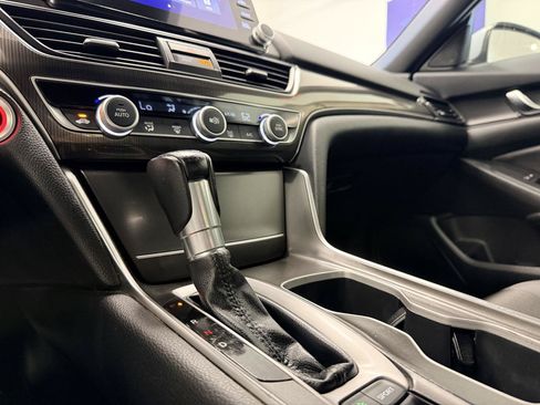 Used 2020 Honda Accord Sport image 41