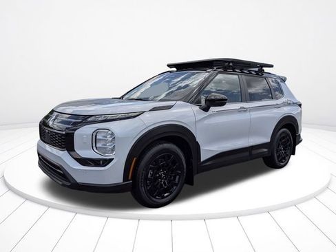 New 2026 Mitsubishi Outlander AWD image 7