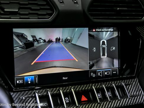 Used 2024 Lamborghini Urus Performante image 35