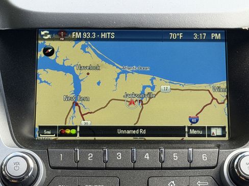 Used 2017 GMC Terrain SLT w/ Open Road Package image 11