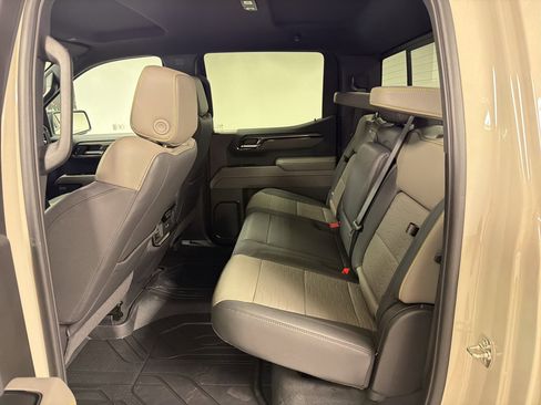 New 2026 Chevrolet Silverado 1500 ZR2 AWD/4WD image 14