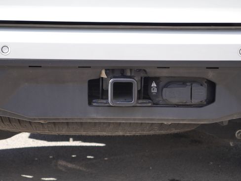 Certified 2025 Ford Expedition Active AWD/4WD image 21