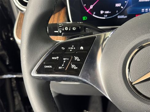 Certified 2025 Mercedes-Benz GLC 300 4MATIC image 25