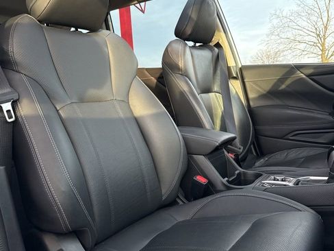 Used 2019 Subaru Forester Limited image 25