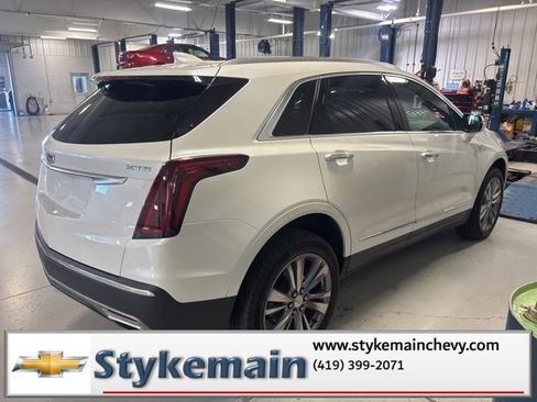 Used 2024 Cadillac XT5 Premium Luxury image 10