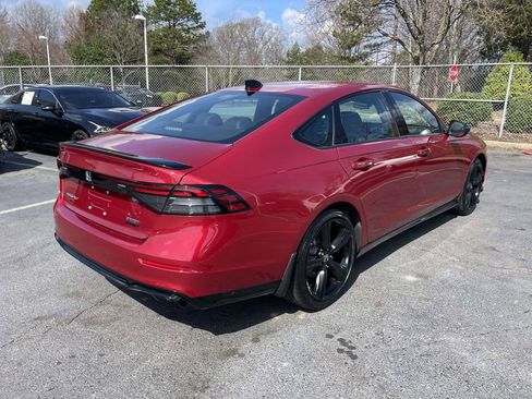 Used 2023 Honda Accord Sport image 9