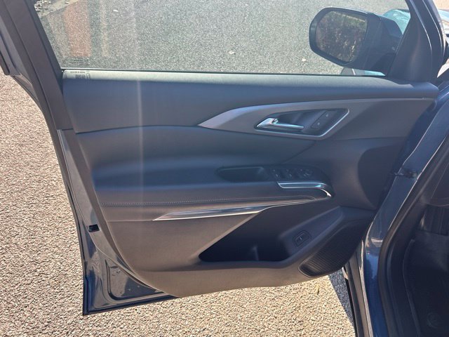 Used 2024 Chevrolet Traverse LS w/ LPO, Floor Liner Package FWD image 7