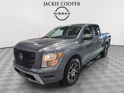 Used 2021 Nissan Titan SV w/ Off Road Protection Package image 1
