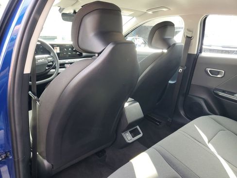 Used 2025 Kia K4 LXS image 12