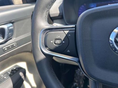Certified 2023 Volvo XC40 B5 Plus w/ Driver Assist Package AWD/4WD image 26