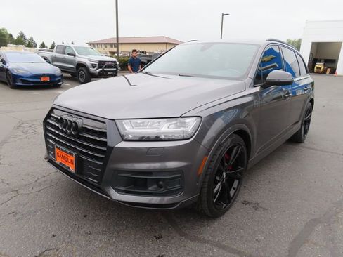 Used 2019 Audi Q7 3.0T Prestige AWD/4WD image 3