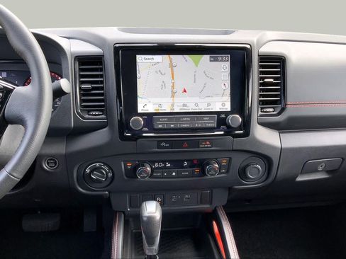 Used 2024 Nissan Frontier PRO-4X w/ Technology Package AWD/4WD image 7