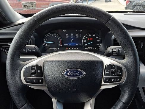 Used 2024 Ford Explorer XLT w/ Class IV Trailer Tow Package AWD/4WD image 22