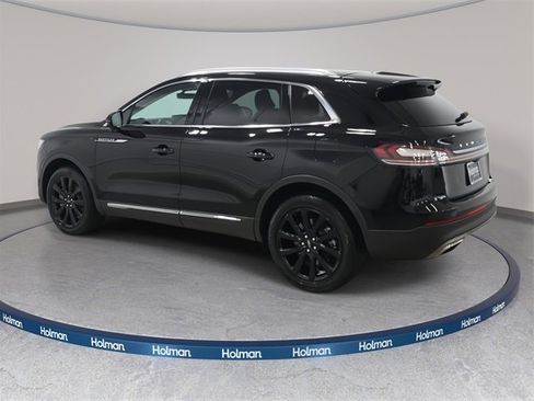 Used 2023 Lincoln Nautilus Reserve w/ Equipment Group 201A image 7