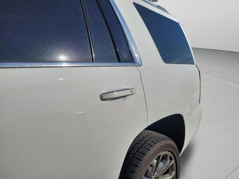 Used 2017 Chevrolet Tahoe Premier AWD/4WD image 27